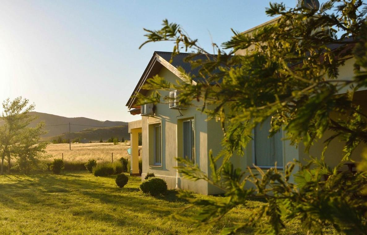 Cabanas De Las Pinturas Villa Sierra de la Ventana Kültér fotó